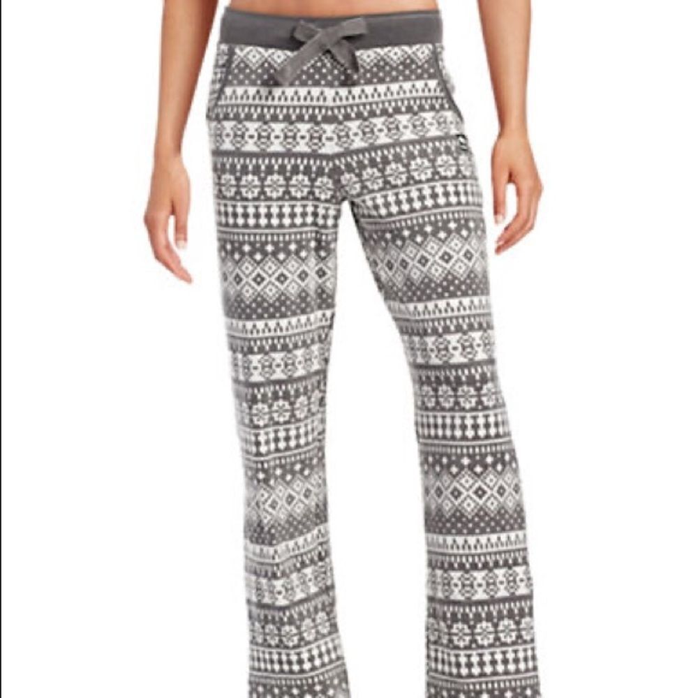 Buffalo David Bitton Printed Fleece Pyjama Pants .Small. 2 PAIRS